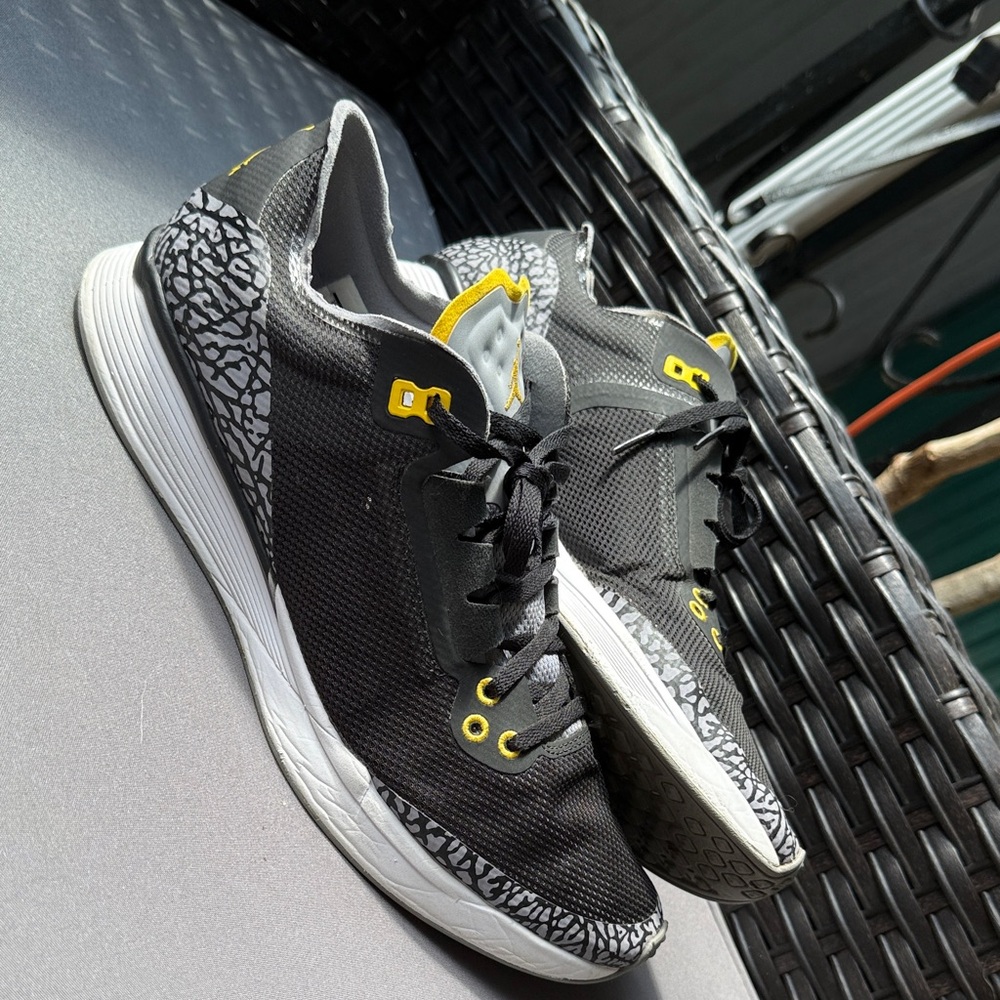Air Jordan 88 Racer ‘Varsity Maize’